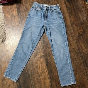 Pacsun size 23 mom jeans light worn great condition no stains